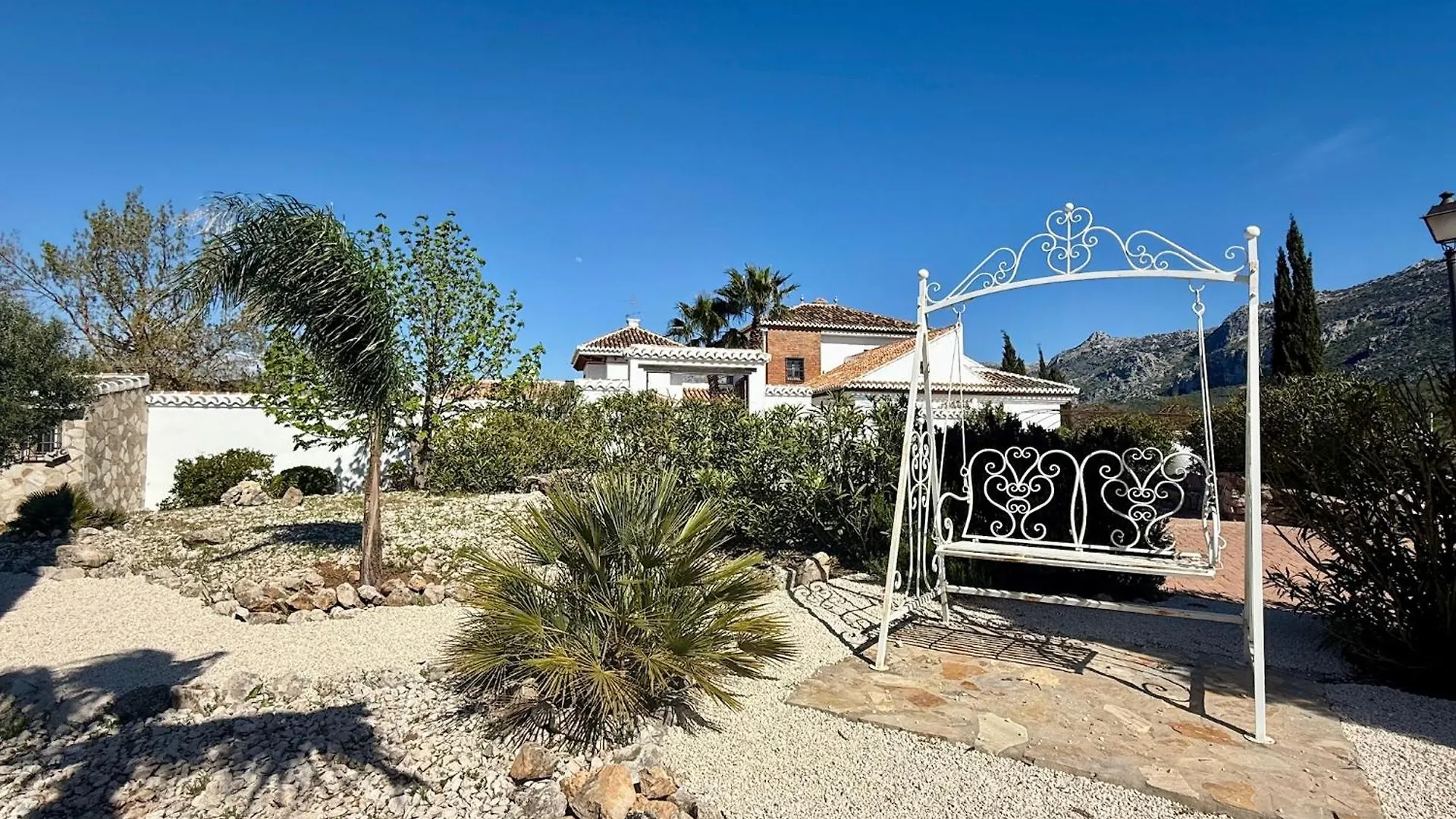 New! Your Ultimate Luxury Finca With 11Br, Pool, Jacuzzi, Gym And Sauna Just 30 Minutes From Malaga! Villanueva del Rosario Villa