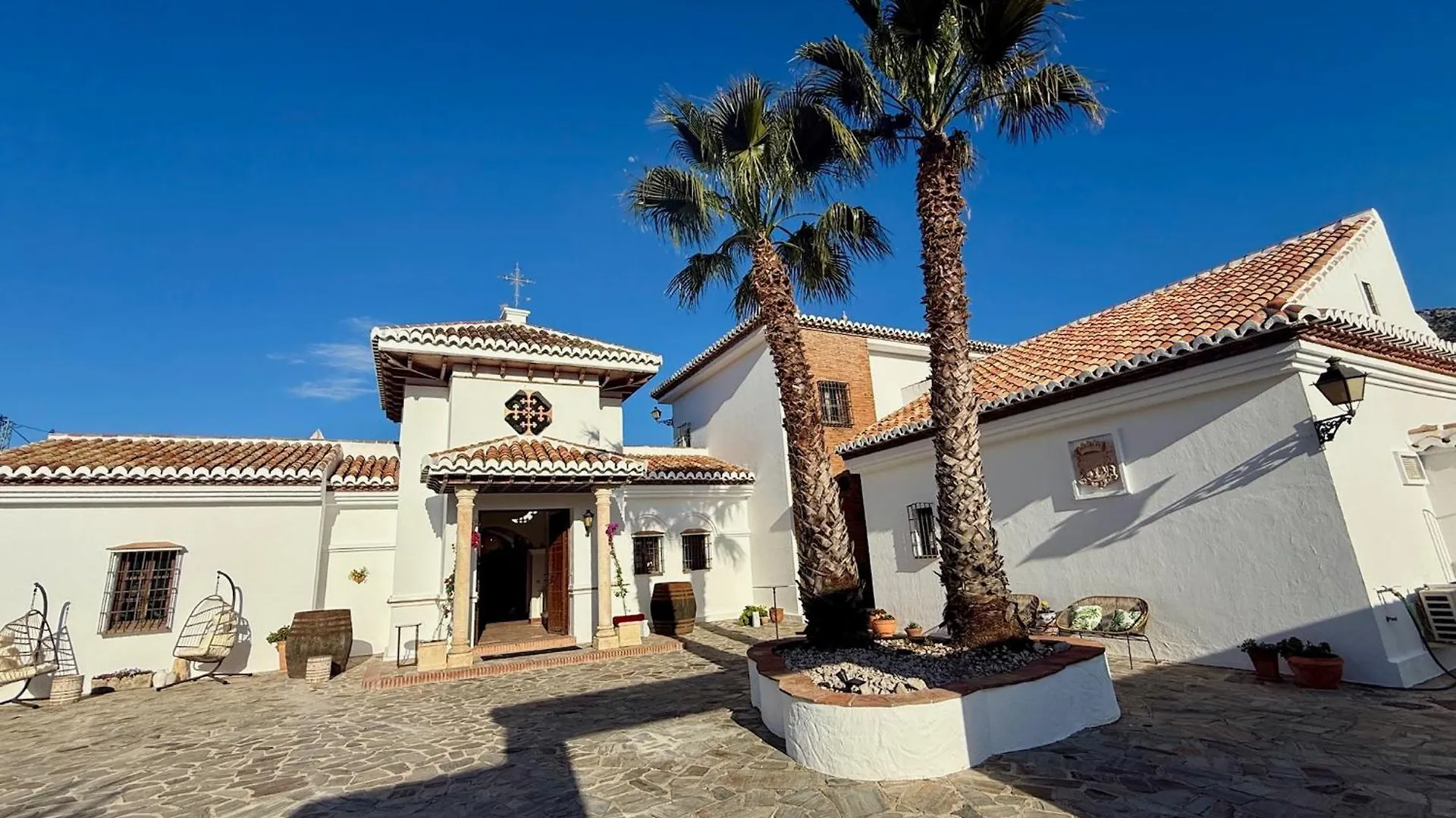 Villa New! Your Ultimate Luxury Finca With 11Br, Pool, Jacuzzi, Gym And Sauna Just 30 Minutes From Malaga! Villanueva del Rosario Spain