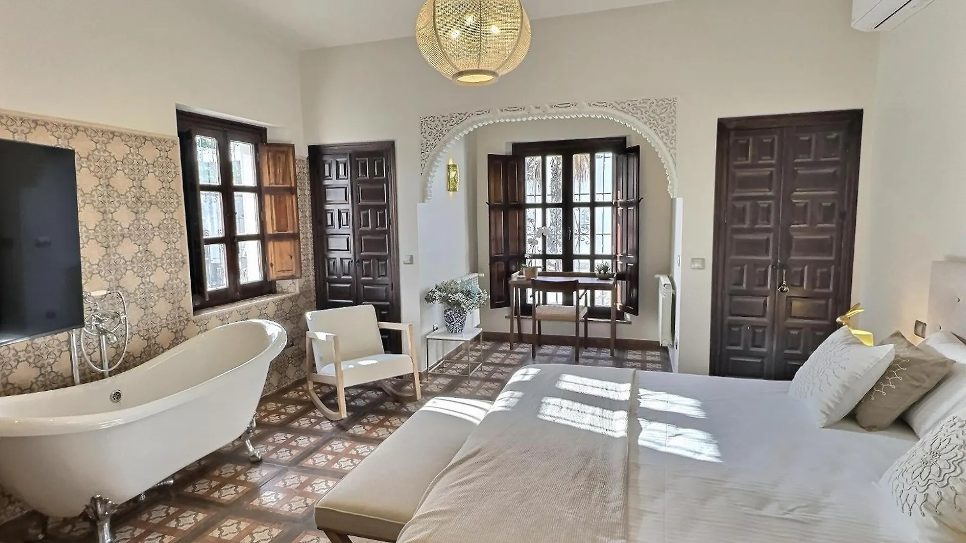 Villa New! Your Ultimate Luxury Finca With 11Br, Pool, Jacuzzi, Gym And Sauna Just 30 Minutes From Malaga! Villanueva del Rosario